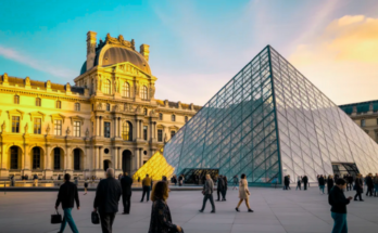 Louvre Announces Expansion Plans and New Wing